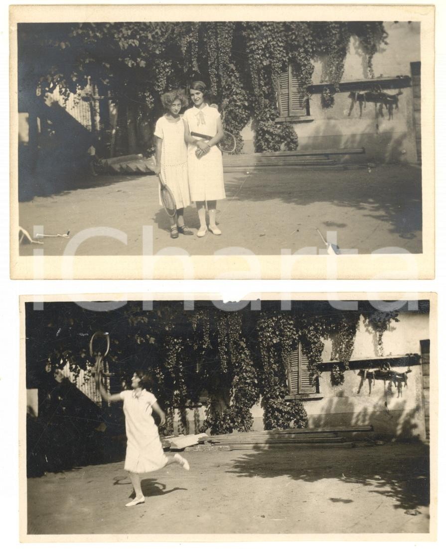 Fotografia d epoca originale 1925 TAINO VA Due giovani tenniste in cortile Lotto 2 foto VINTAGE 7x11 cm 1