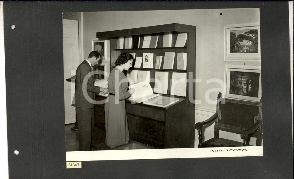 1950 LONDON Tournée TEATRO SCALA Visita mostra verdiana - I libri *Foto 35x25