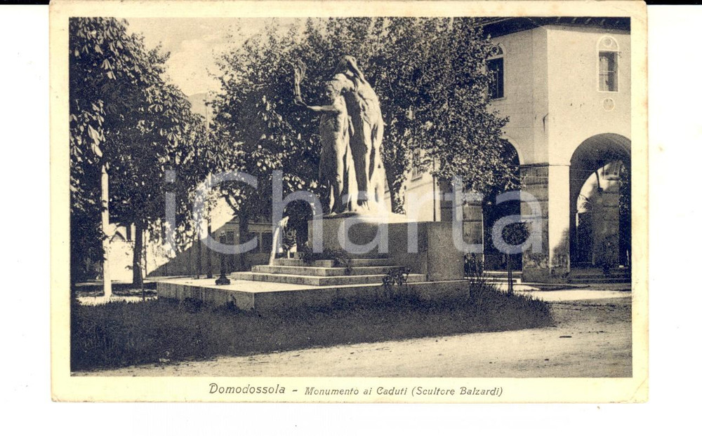 Cartolina originale da collezione 1932 DOMODOSSOLA VB Monumento ai Caduti Balzardi Cartolina postale FP VG 1