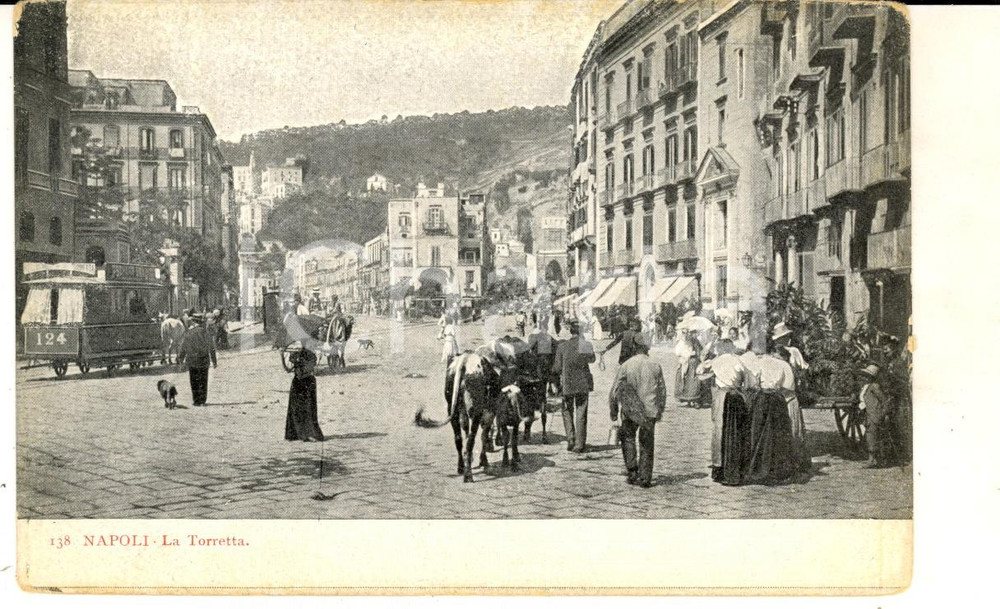 Cartolina originale da collezione 1915 ca NAPOLI La TORRETTA Cartolina postale ANIMATA calessi FP NV 1