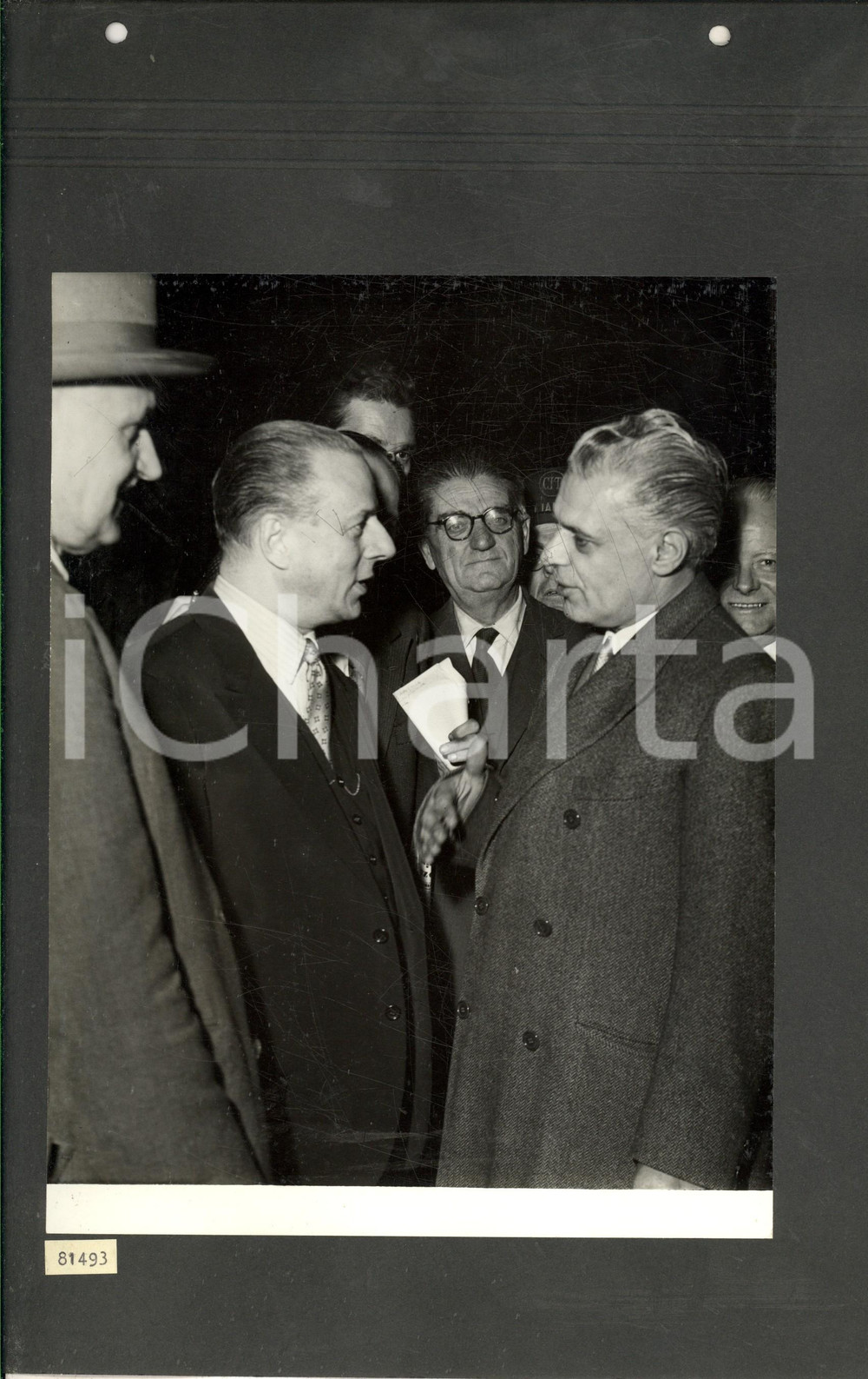 Fotografia d epoca originale 1950 TOURNEE TEATRO ALLA SCALA Antonio GHIRINGHELLI al rientro a Milano Foto 1