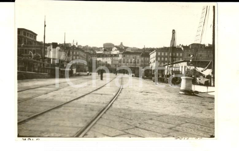Fotografia d epoca originale 1929 TRIESTE Una veduta dalla banchina del porto Foto VINTAGE 9x6 cm 1