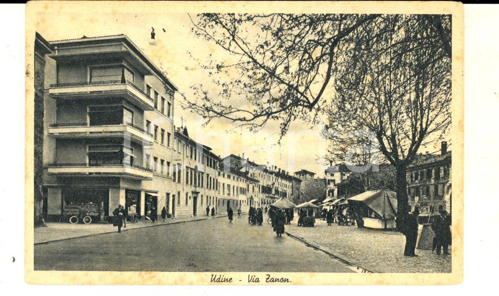 Cartolina originale da collezione 1944 UDINE Veduta di via ZANON con mercatino Cartolina ANIMATA FP VG 1
