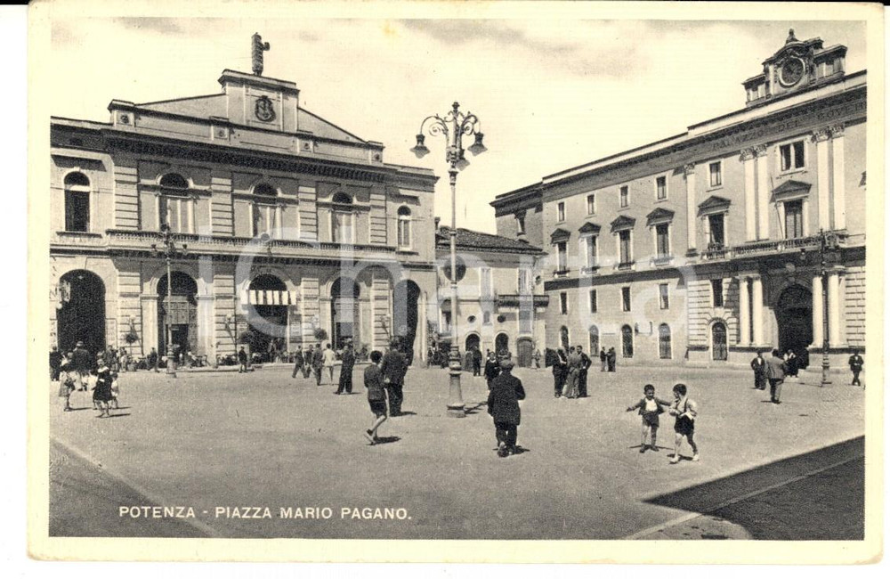 Cartolina originale da collezione 1948 POTENZA Scorcio di piazza Mario PAGANO Cartolina ANIMATA FP VG 1
