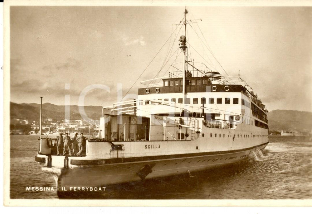 Cartolina originale da collezione 1940 ca MESSINA Ferryboat SCILLA in uscita dal porto Cartolina ANIMATA FP NV 1