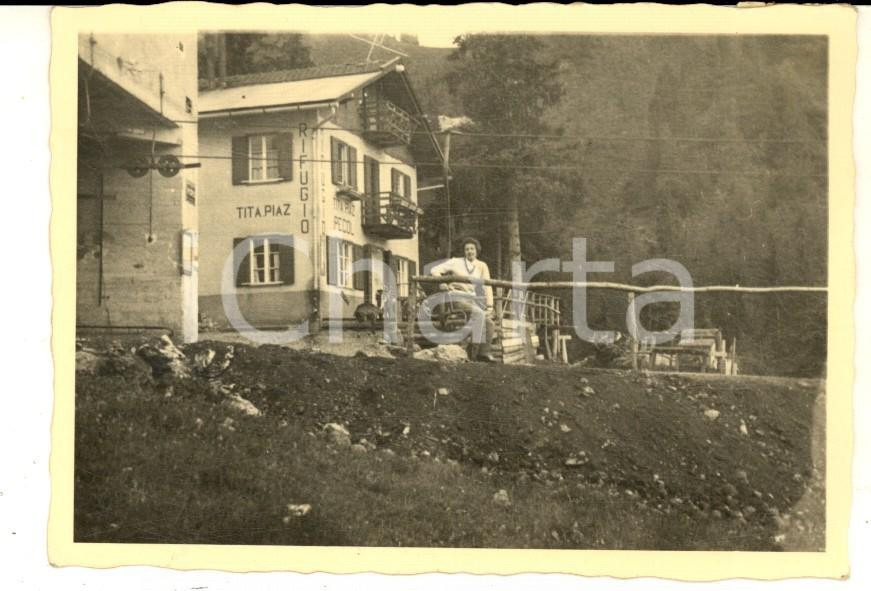 Fotografia d epoca originale 1954 PECOL BL Rifugio TITA PIAZ  Stazione della seggiovia Foto VINTAGE 10x7 1