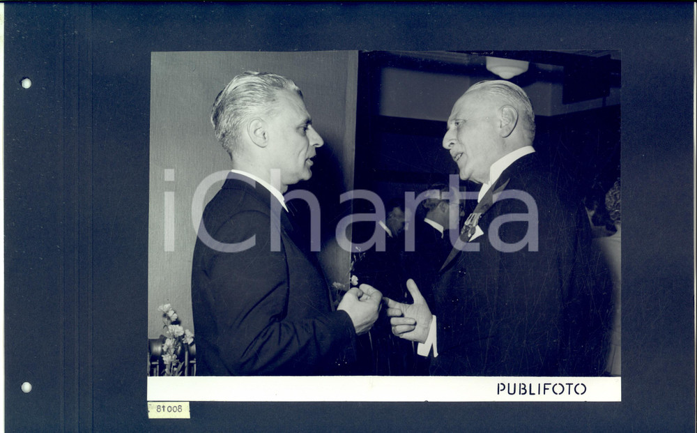 Fotografia d epoca originale 1950 LONDON Tournée TEATRO ALLA SCALA Antonio GHIRINGHELLI Victor DE SABATA Foto 1