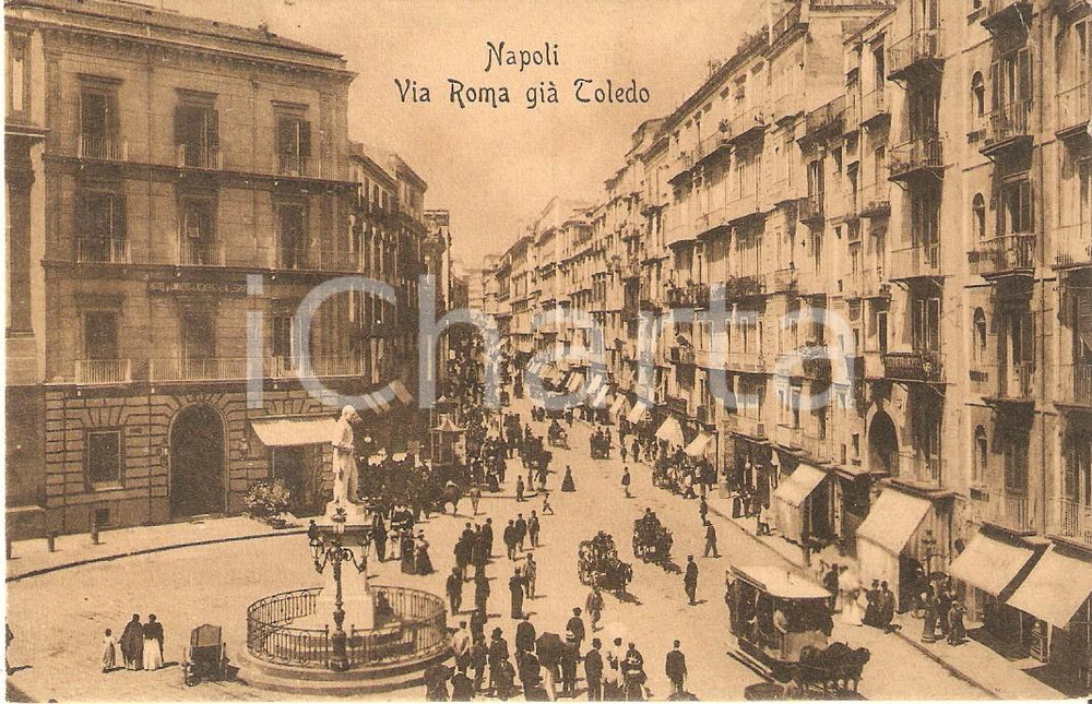 Cartolina originale da collezione 1913 NAPOLI Tram a cavalli in via Roma giÃ  TOLEDO Cartolina FP VG 1