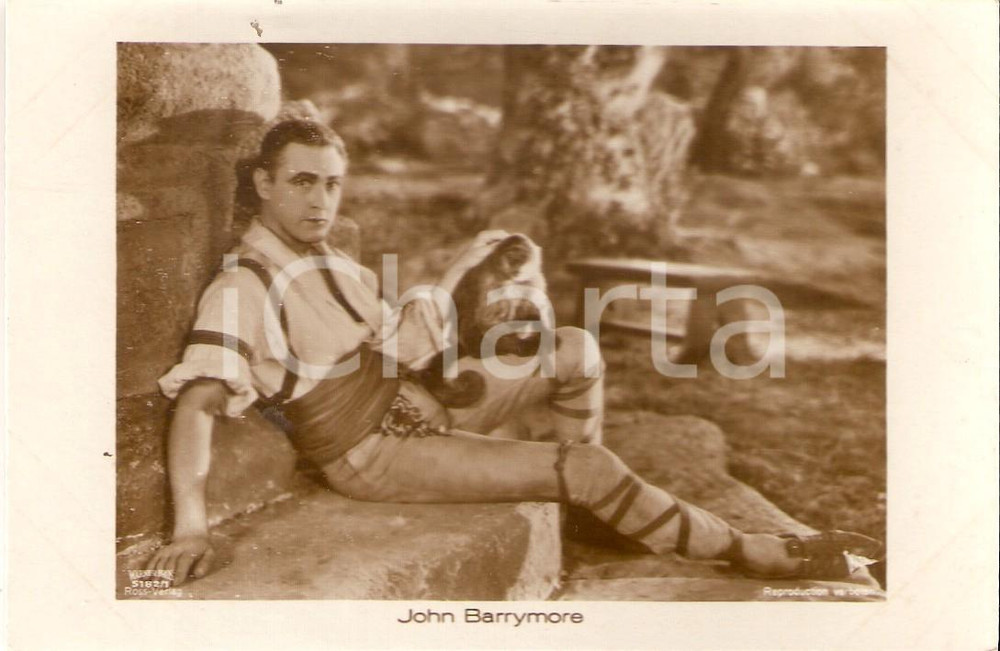 Cartolina originale da collezione 1925 ca CINEMA John BARRYMORE accarezza una scimmietta Cartolina FP NV 1