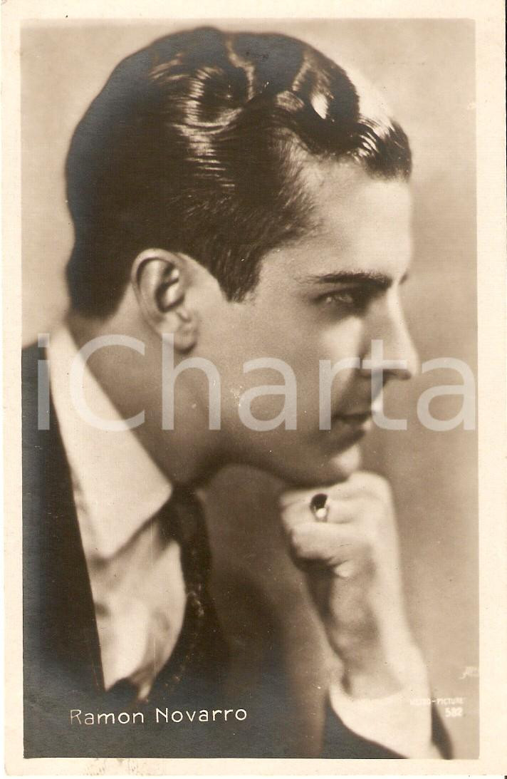 Cartolina originale da collezione 1925 ca CINEMA Attore Ramon NOVARRO in posa pensierosa Cartolina FP NV 1
