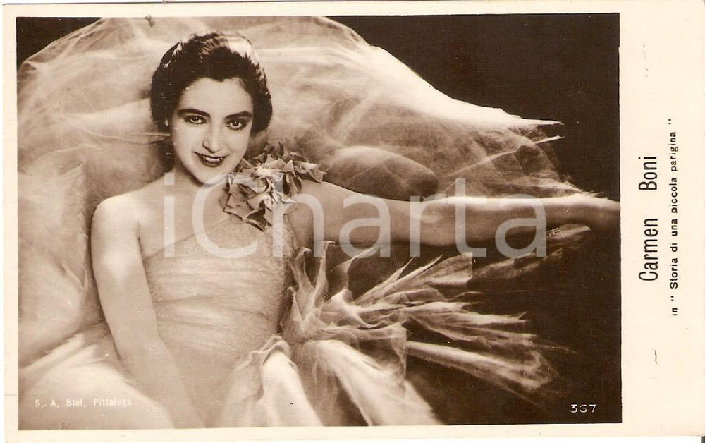 Cartolina originale da collezione 1925 ca CINEMA Attrice Carmen BONI Ritratto con veli Cartolina FP NV 1
