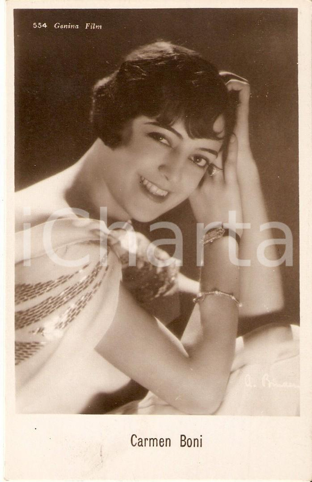 Cartolina originale da collezione 1925 ca CINEMA Attrice Carmen BONI Ritratto con bracciali Cartolina FP NV 1