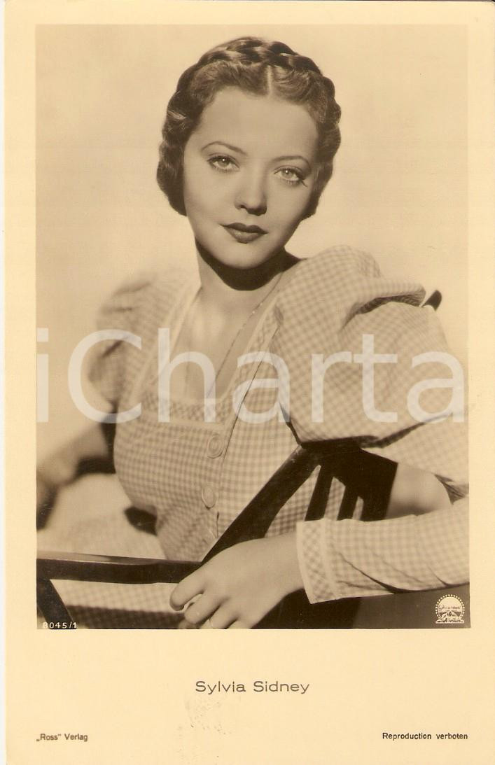 Cartolina originale da collezione 1940 ca CINEMA Attrice Sylvia SIDNEY Ritratto sulla sedia Cartolina FG NV 1