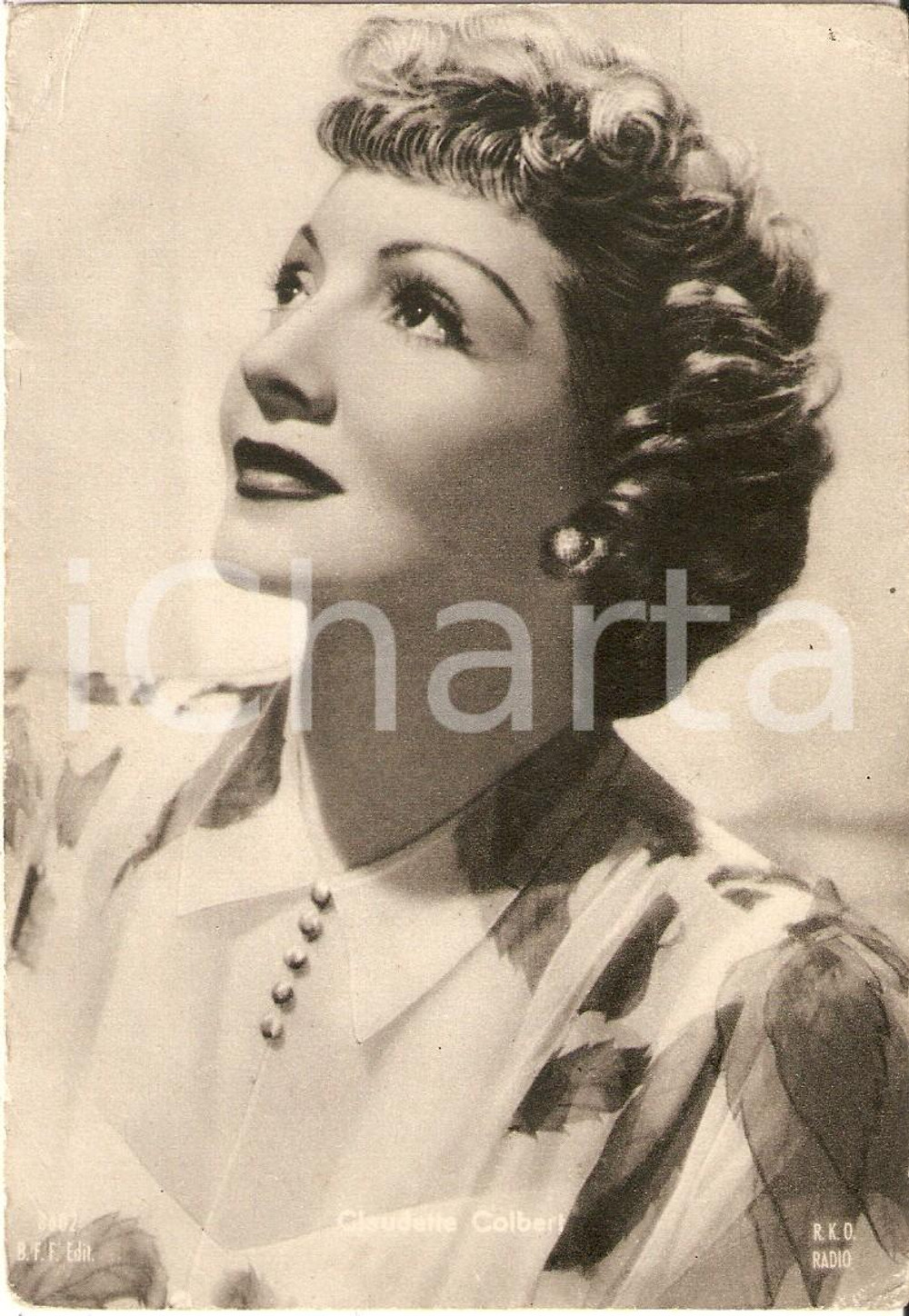Cartolina originale da collezione 1940 ca CINEMA Actress Claudette COLBERT Portrait Cartolina FG NV 1
