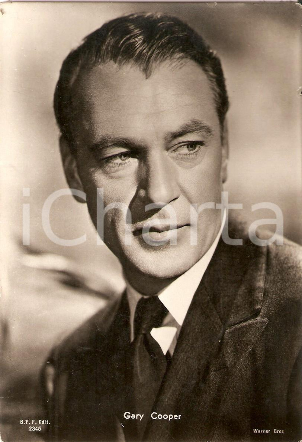 Cartolina originale da collezione 1940 ca CINEMA Attore Gary COOPER Ritratto con cravatta Cartolina FG NV 1