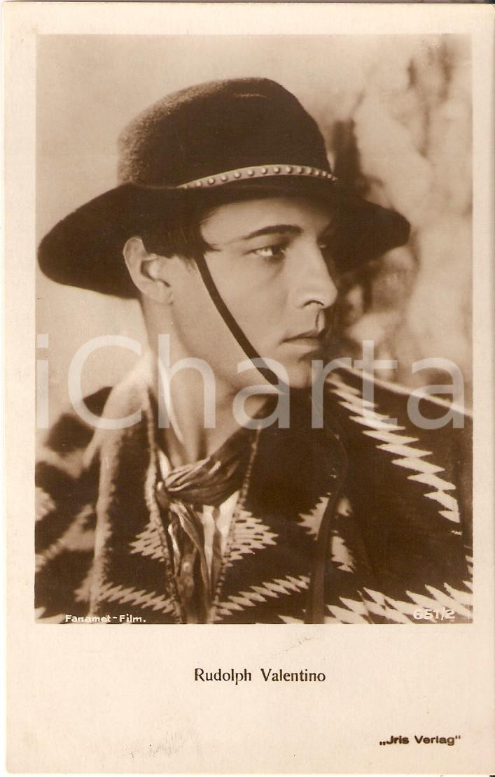 Cartolina originale da collezione 1925 ca CINEMA Rodolfo VALENTINO in costume da gaucho Cartolina FP NV 1