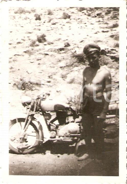 Fotografia d epoca originale 1941 TOBRUCH LIBIA 7° Reggimento Bersaglieri Mario ANGIOLINI pilota Foto 1