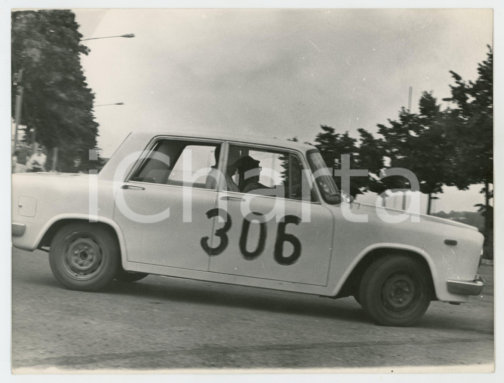 Fotografia d epoca originale 1965 ca RALLY Prova su strada di ALFA ROMEO Giulia 1300 Foto JOLLY CLUB 1