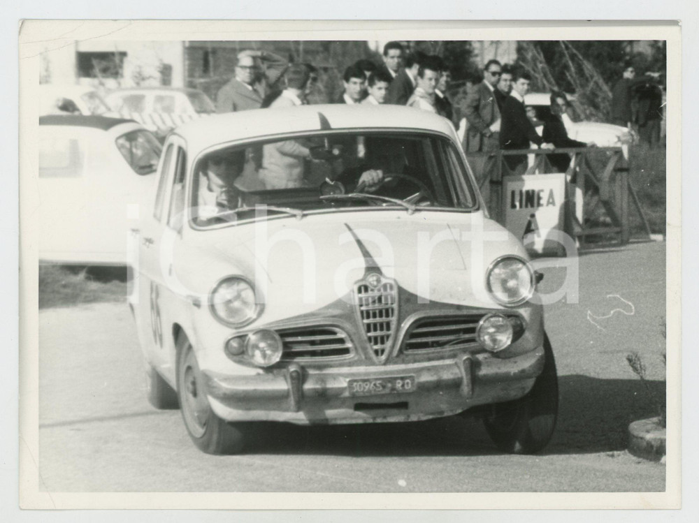 Fotografia d epoca originale 1960 ca JOLLY CLUB Alfa Romeo nel corso di una gara di RALLY Foto 1