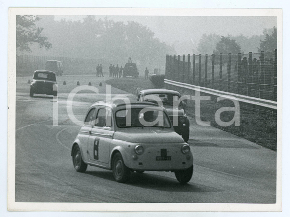Fotografia d epoca originale 1965 ca JOLLY CLUB Gara tra FIAT 500 Foto RALLY 1