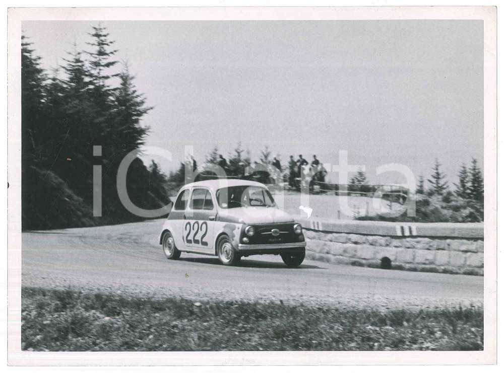 Fotografia d epoca originale 1965 ca RALLY Fiat 500 durante la gara JOLLY CLUB Foto 18x13 cm 1