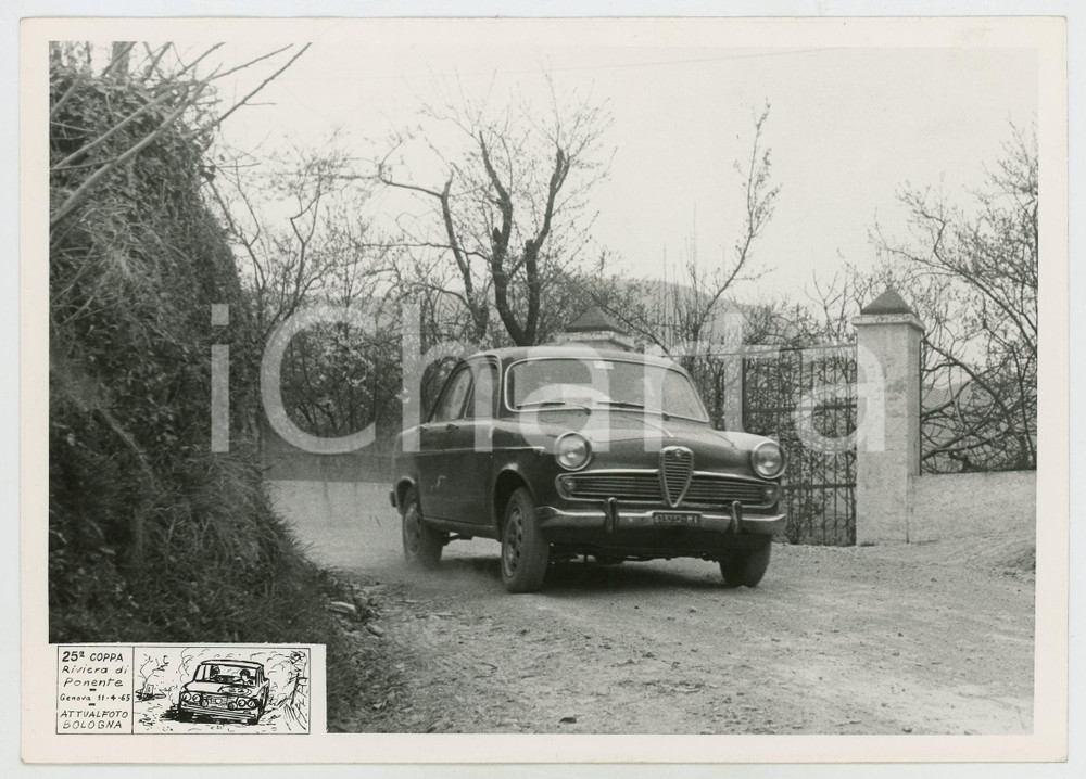 Fotografia d epoca originale 1965 GENOVA 25 Coppa Riviera di Ponente ALFA ROMEO Giulietta in curva JOLLY TEAM 1