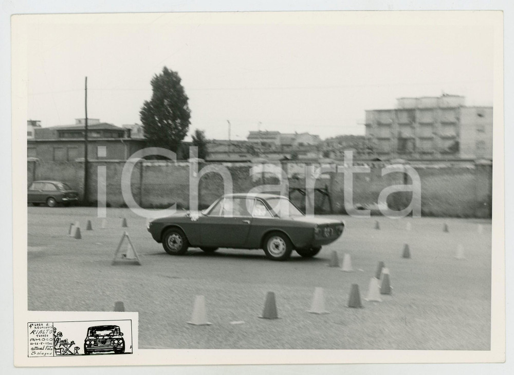 Fotografia d epoca originale 1966 4Â° Gara di RIALTO Trofeo AMOCO Lancia Fulvia coupÃ© slalom JOLLY TEAM Foto 1
