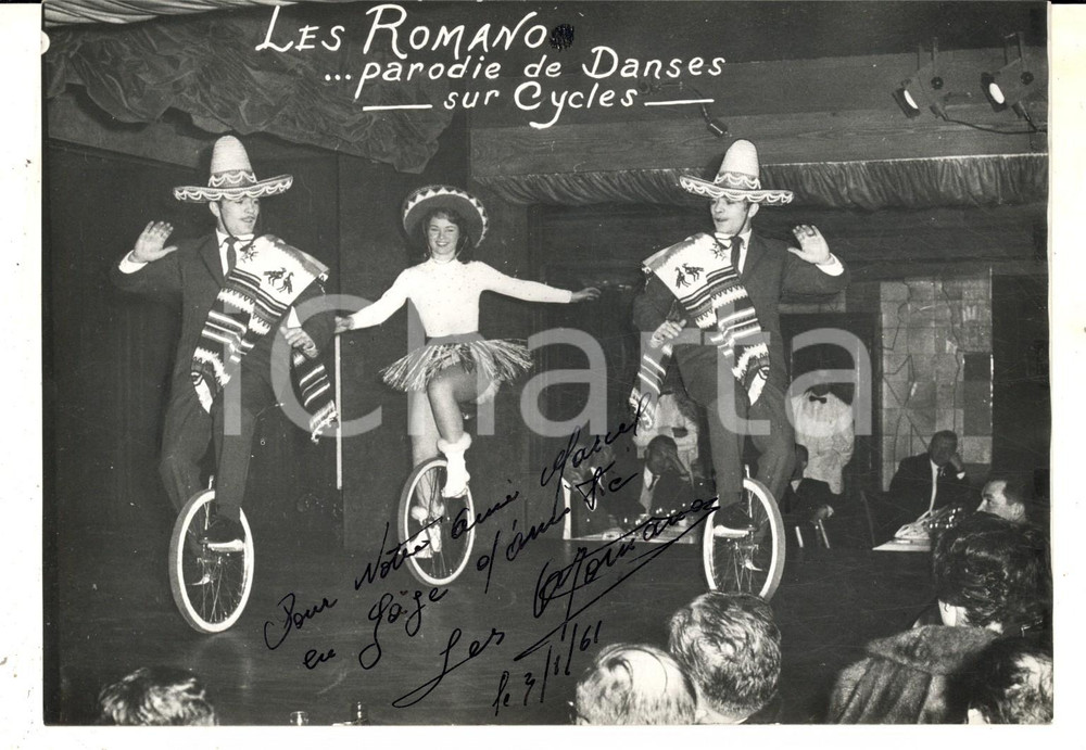 Autografo originale 1961 FRANCE CIRCUS Les ROMANO Parodie danses sur cycles Foto con AUTOGRAFO 1