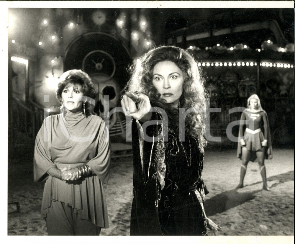 Fotografia d epoca originale 1984 CINEMA Film SUPERGIRL Brenda VACCARO Faye DUNAWAY Helen SLATER Foto scena 1
