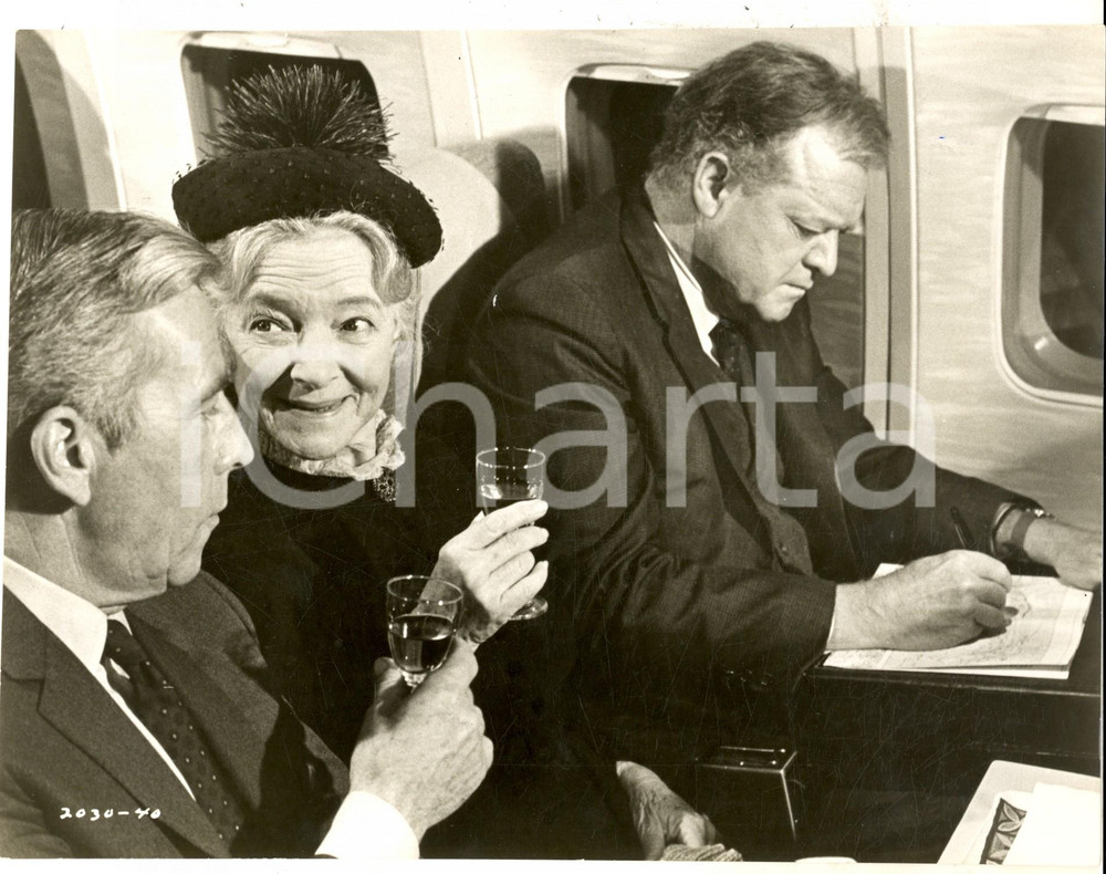 1960 ca CINEMA Ritratto di VAN HEFLIN in una scena di viaggio *Foto 24x20 cm