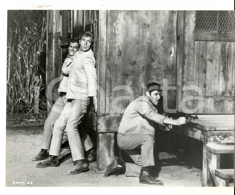Fotografia d epoca originale 1968 CINEMA In enemy country Anthony FRANCIOSA Guy STOCKWELL Tom BELL Foto 1