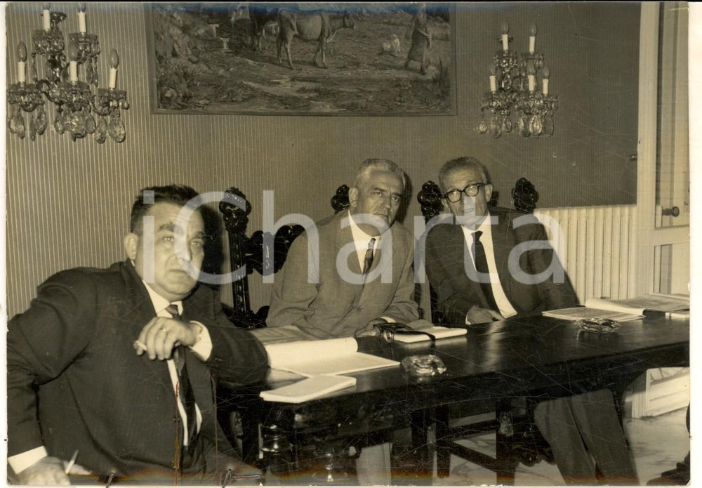 Fotografia d epoca originale 1965 ca SANTA VITTORIA IN MATENANO Convegno Farmacisti Rurali  On. Mario DOSI 1