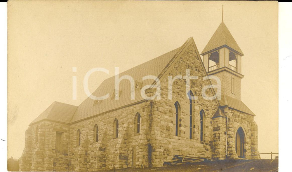 Fotografia d epoca originale 1910 ca USA ARCHITECTURE An old stone church Real photo postcard RPPC VINTAGE 1