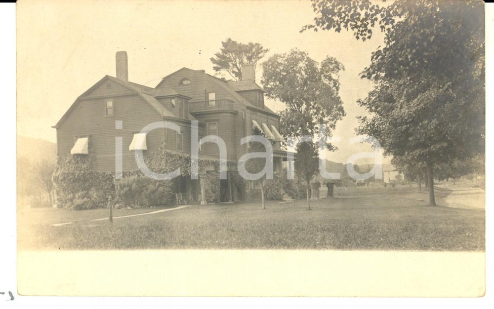Fotografia d epoca originale 1910 ca USA ARCHITECTURE Old house in the country Real photo postcard RPPC 1