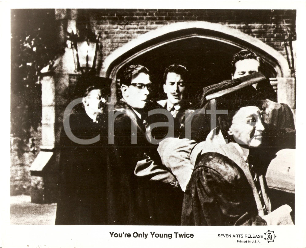 Fotografia d epoca originale 1952 YOU RE ONLY YOUNG TWICE Movie by Terry BISHOP Professors raise coffin Foto 1
