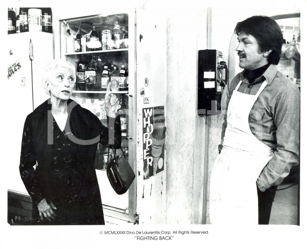 Fotografia d epoca originale 1982 FIGHTING BACK Tom SKERRITT in his shop in PHILADELPHIA Movie Lewis TEAGUE 1