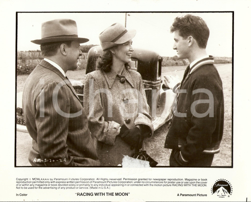 Fotografia d epoca originale 1984 RACING WITH THE MOON Sean PENN shows truck to Rutanya ALDA John KARLEN Foto 1
