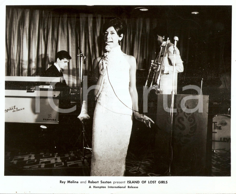 1969 ISLAND OF LOST GIRLS Lounge singer - Piano FARFISA Movie by Roberto MAURI