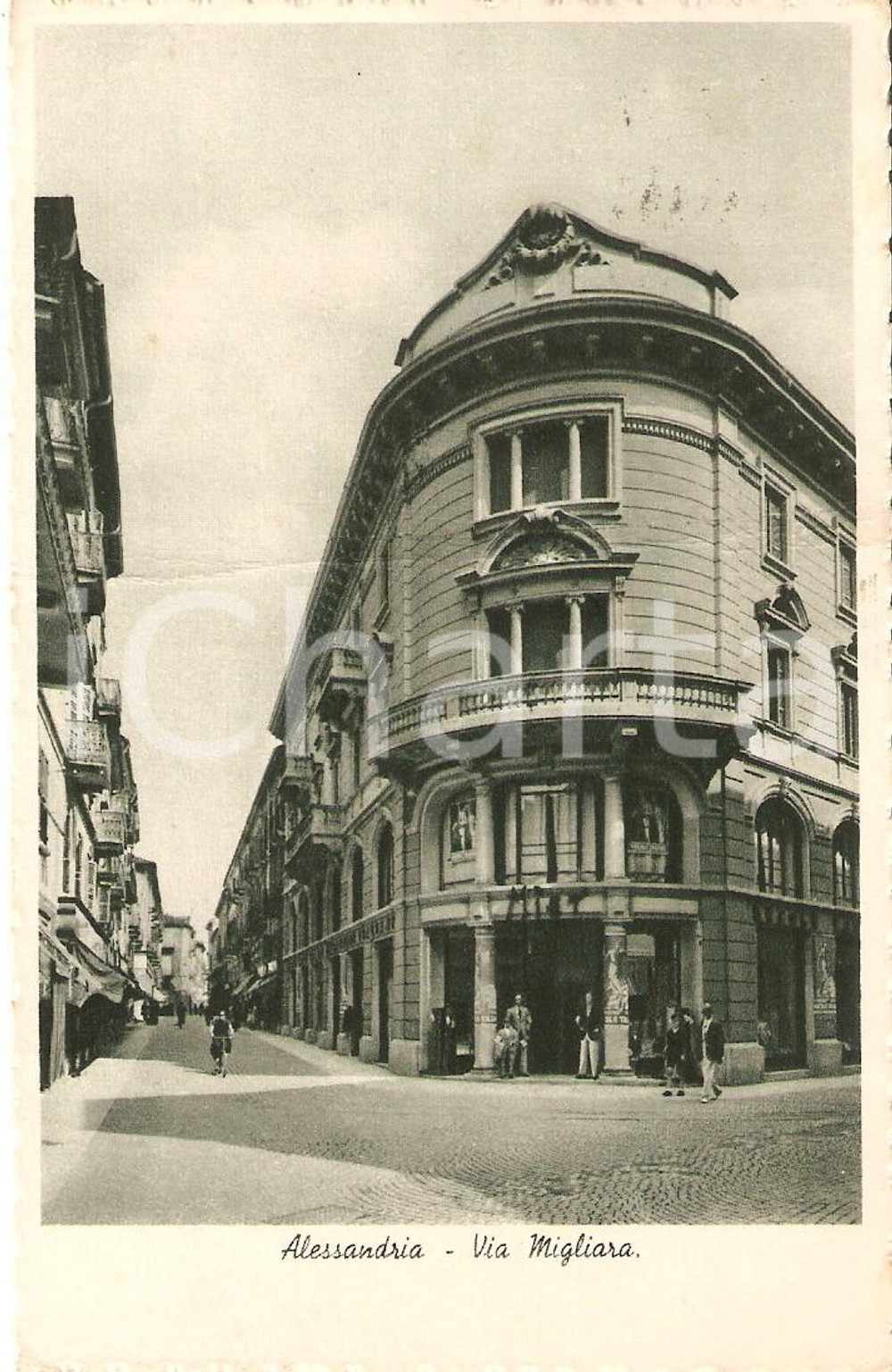 Cartolina originale da collezione 1939 ALESSANDRIA Bicicletta in via Migliara  Panorama Cartolina FP DANNEGGIATA 1