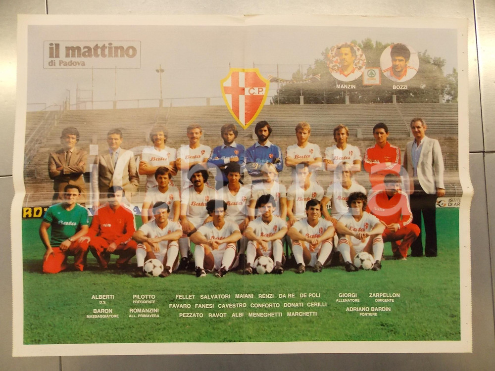 Oggetto da collezione cartaceo 1983 PADOVA CALCIO Poster della squadra  Serie B Inserto al MATTINO DI PADOVA 1