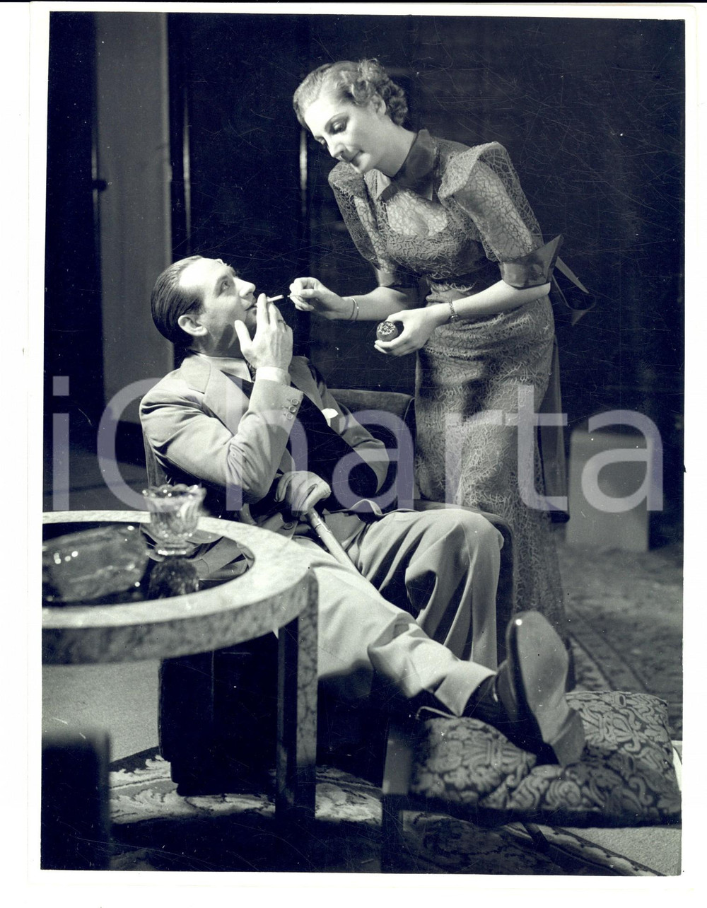 Fotografia d epoca originale 1940 ca TEATRO Nino BESOZZI e Sarah FERRATI in Trenta secondi Foto 18x24 cm 1