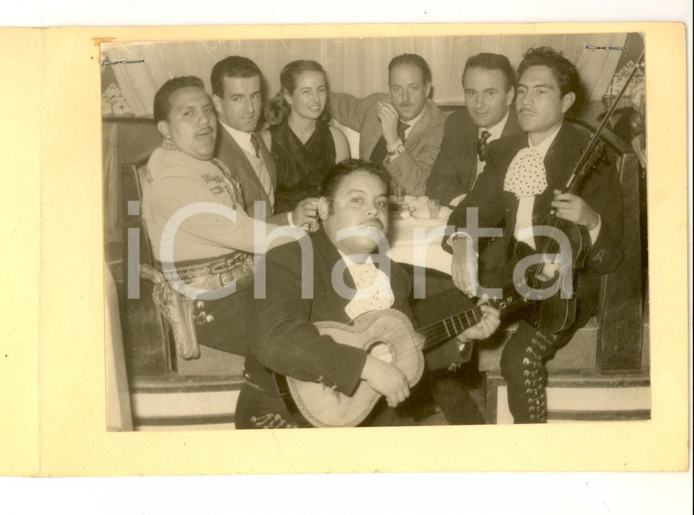 Fotografia d epoca originale 1960 ca CITTA  DEL MESSICO Turisti italiani al GUADALAJARA DE NOCHE Foto 1