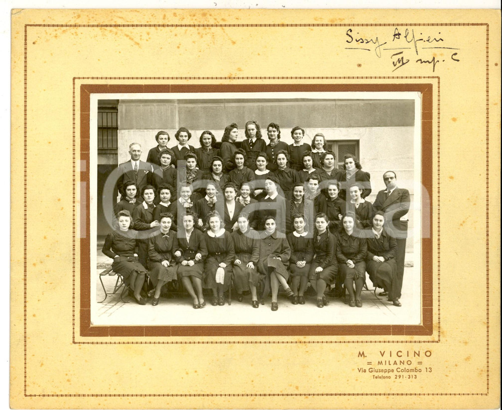 Fotografia d epoca originale 1935 ca MILANO  Istituto Magistrale Carlo Tenca  Studentesse classe III Foto 1