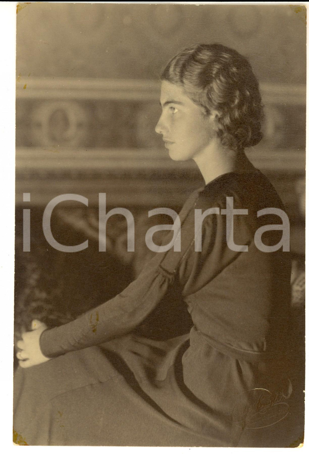 Fotografia d epoca originale 1930 ca PALAZZOLO SULL OGLIO Donna di profilo Foto artistica Carlo ARRIGHINI 1