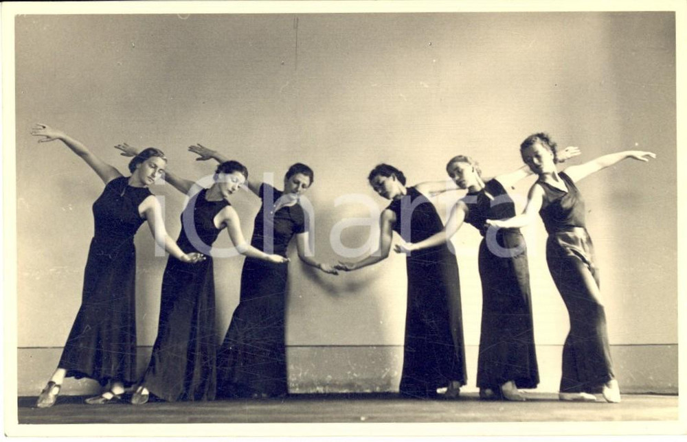 Fotografia d epoca originale 1937 VICENZA Tusnelda RISSO tra le ballerine  Prove per I sette contro Tebe 1