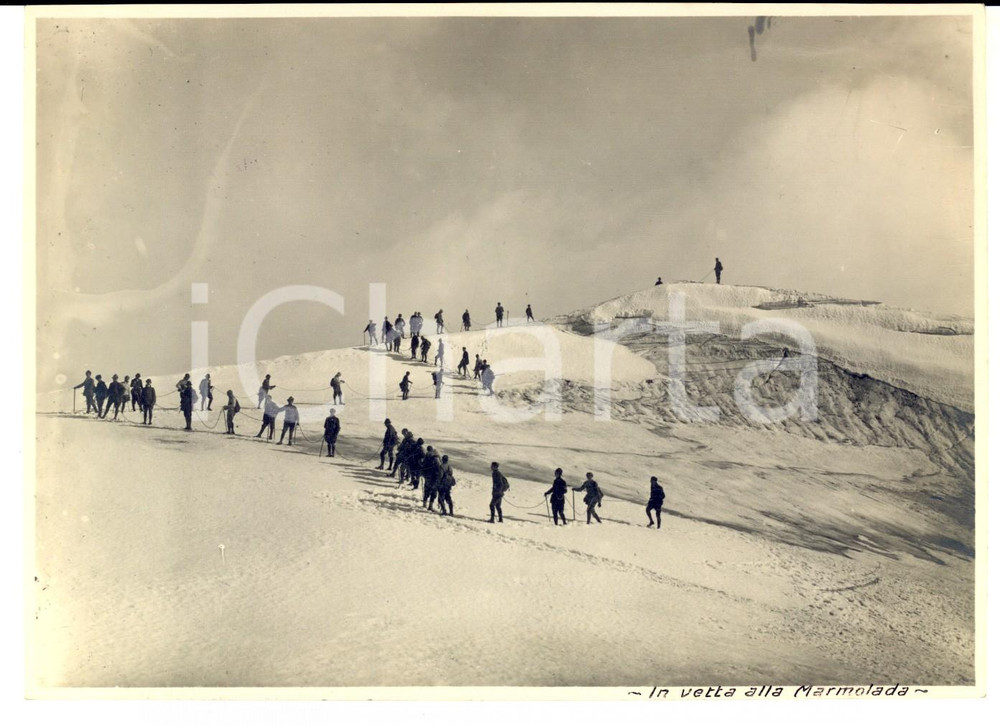 Fotografia d epoca originale 1922 MARMOLADA / DOLOMITI Escursionisti verso la vetta Foto VINTAGE 1