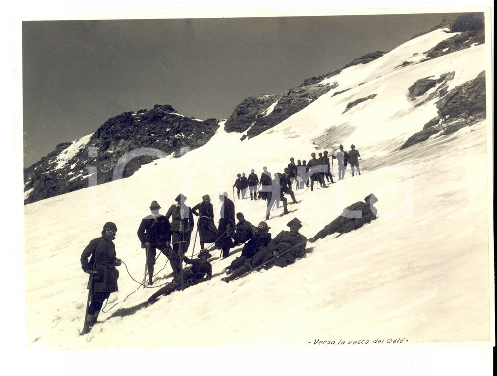Fotografia d epoca originale 1922 VALLE D AOSTA Alpinisti verso la vetta del MONT GELE  Foto VINTAGE 17x12 1