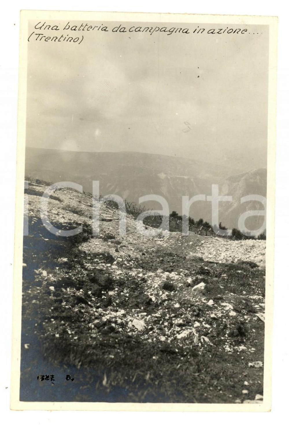 Fotografia d epoca originale 1918 WW1 TRENTINO Una batteria da campagna in azione Fotografia 9x14 cm 1