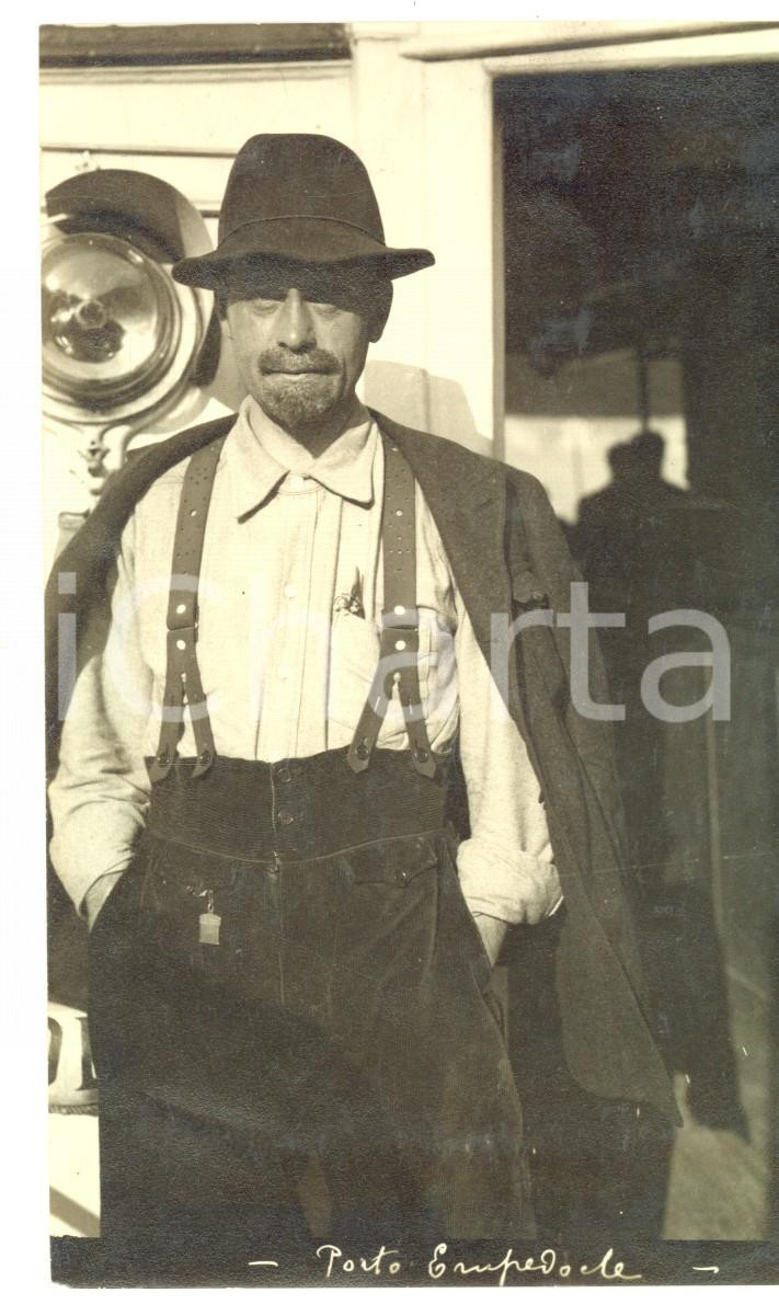 Fotografia d epoca originale 1922 PORTO EMPEDOCLE Escursionista del C.A.I. Lombardia in viaggio Foto 9x15 1