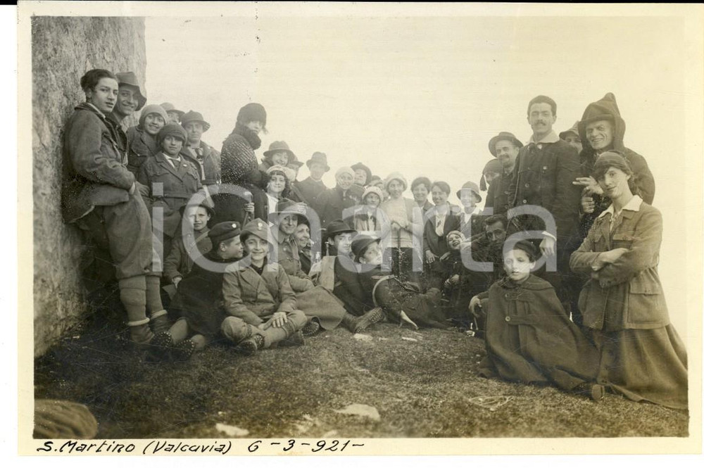 Fotografia d epoca originale 1921 SAN MARTINO / VALCUVIA Turismo scolastico  Bambini al rifugio Foto 14x9 1